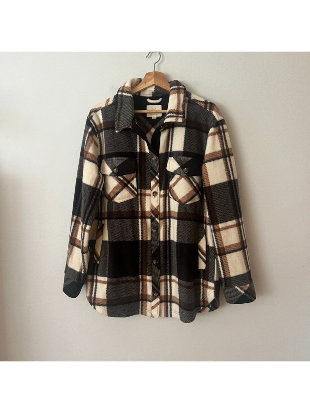 Thread & Supply Fleece Black Cream Plaid Shacket Women's Size Small